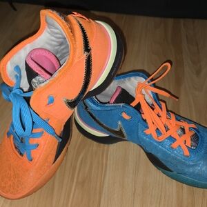 Men's Athletic Sneakers in Bright Orange & Teal